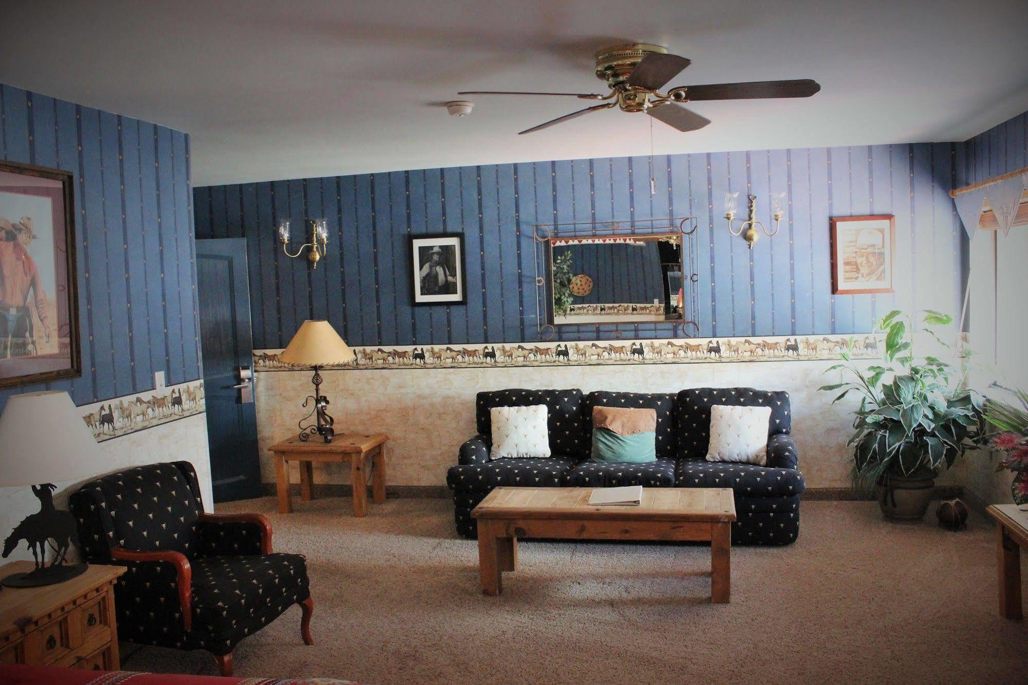 Howard Johnson By Wyndham Springerville Exteriör bild